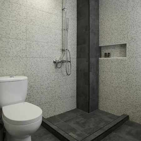 Old Harbor Christos Ханья