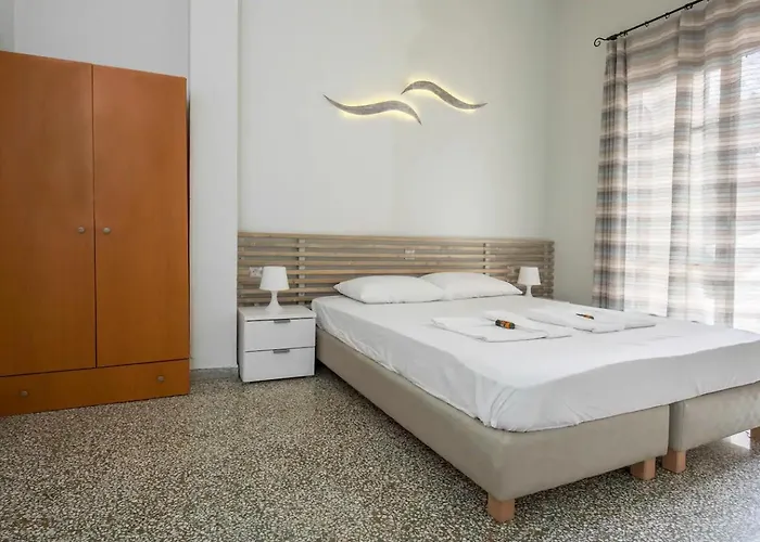 Old Harbor Christos Апартаменты *